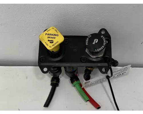 FREIGHTLINER Business Class M2 Brake Proportioning Valve