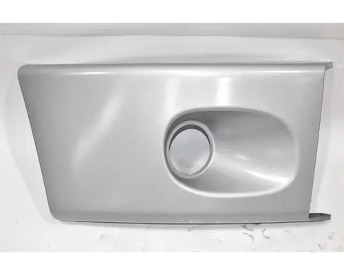 FREIGHTLINER Business Class M2 Bumper End Cap