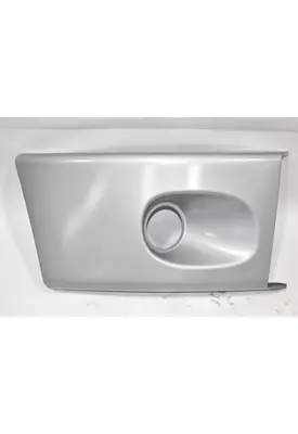 FREIGHTLINER Business Class M2 Bumper End Cap