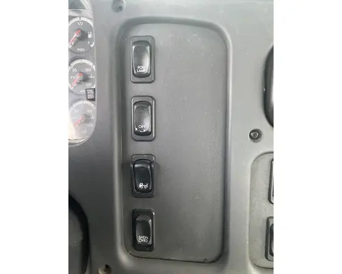 FREIGHTLINER Business Class M2 Cab