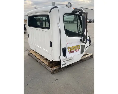 FREIGHTLINER Business Class M2 Cab