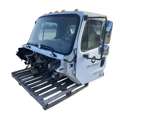 FREIGHTLINER Business Class M2 Cab