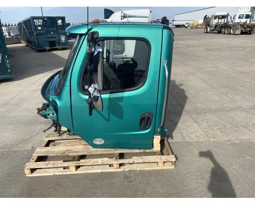 FREIGHTLINER Business Class M2 Cab