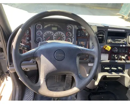 FREIGHTLINER Business Class M2 Cab