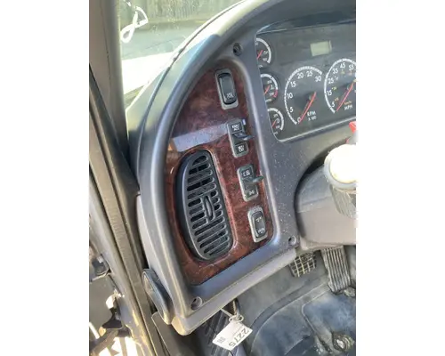 FREIGHTLINER Business Class M2 Cab