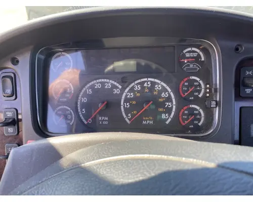 FREIGHTLINER Business Class M2 Cab