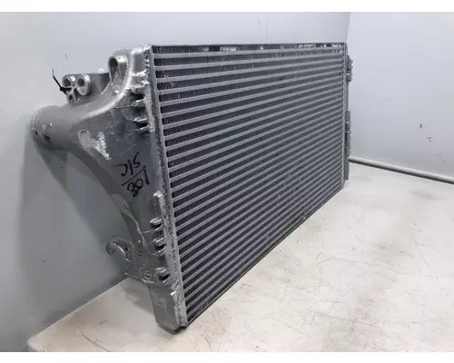 FREIGHTLINER Business Class M2 Charge Air Cooler (ATAAC)