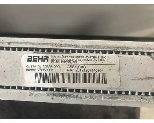 FREIGHTLINER Business Class M2 Charge Air Cooler (ATAAC)