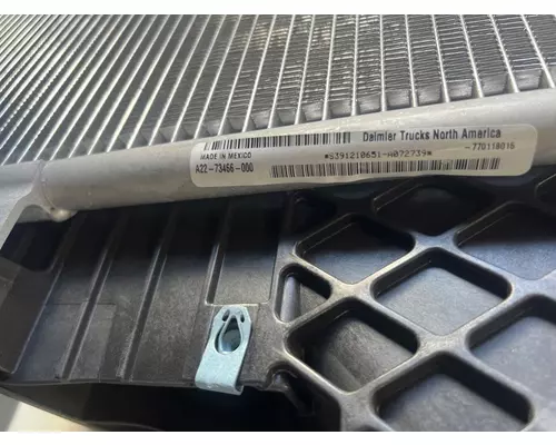 FREIGHTLINER Business Class M2 Charge Air Cooler (ATAAC)