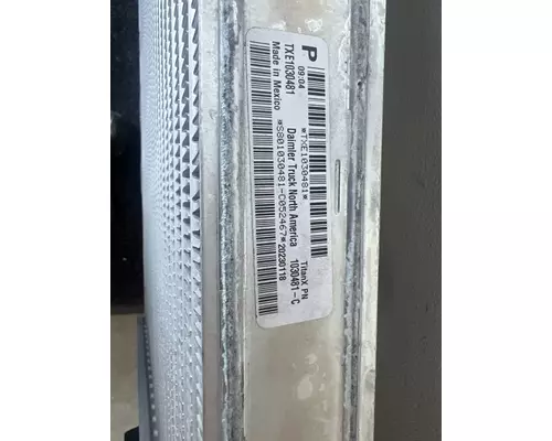 FREIGHTLINER Business Class M2 Charge Air Cooler (ATAAC)