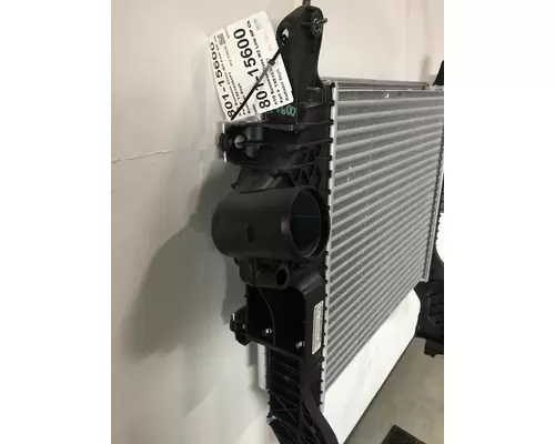 FREIGHTLINER Business Class M2 Charge Air Cooler