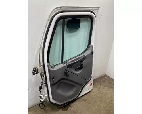 FREIGHTLINER Business Class M2 Door Assembly, Front