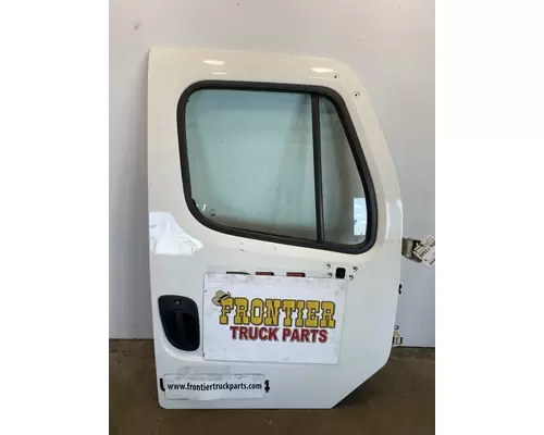 FREIGHTLINER Business Class M2 Door Assembly, Front