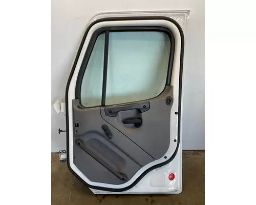 FREIGHTLINER Business Class M2 Door Assembly, Front