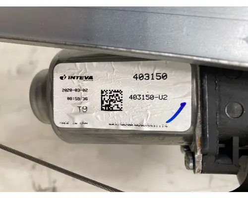 FREIGHTLINER Business Class M2 Door Window Regulator, Front