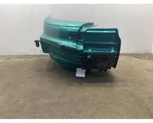 FREIGHTLINER Business Class M2 Fender Extension