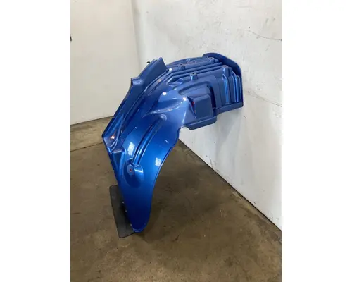 FREIGHTLINER Business Class M2 Fender Extension