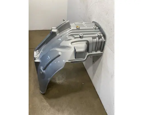 FREIGHTLINER Business Class M2 Fender Extension