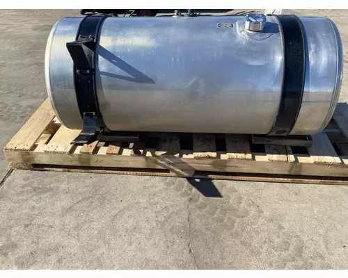 FREIGHTLINER Business Class M2 Fuel Tank