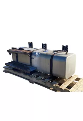 FREIGHTLINER Business Class M2 Fuel Tank