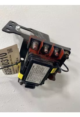 FREIGHTLINER Business Class M2 Fuse Box
