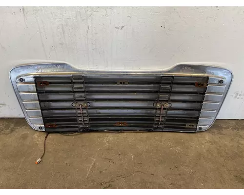 FREIGHTLINER Business Class M2 Grille