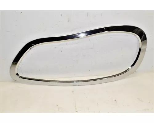 FREIGHTLINER Business Class M2 Headlight Bezel