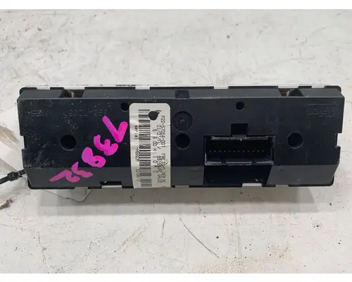 FREIGHTLINER Business Class M2 Heater or Air Conditioner Parts, Misc.