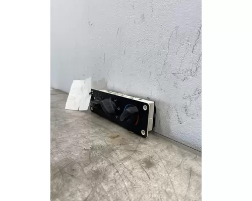 FREIGHTLINER Business Class M2 Heater or Air Conditioner Parts, Misc.
