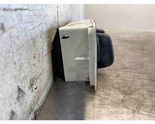 FREIGHTLINER Business Class M2 Heater or Air Conditioner Parts, Misc.