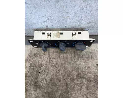 FREIGHTLINER Business Class M2 Heater or Air Conditioner Parts, Misc.