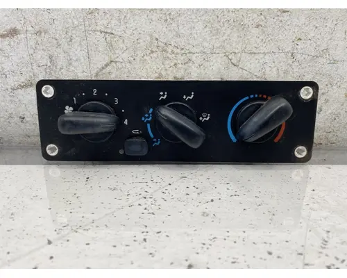 FREIGHTLINER Business Class M2 Heater or Air Conditioner Parts, Misc.