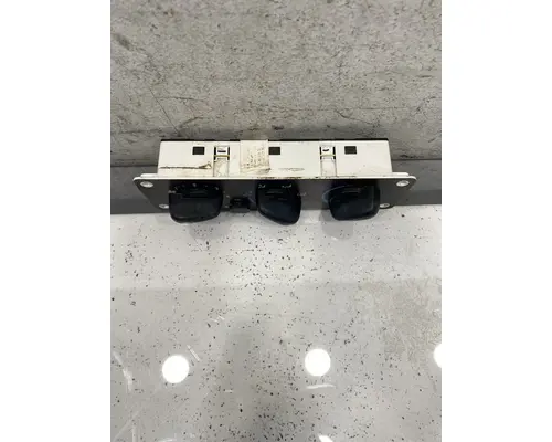 FREIGHTLINER Business Class M2 Heater or Air Conditioner Parts, Misc.
