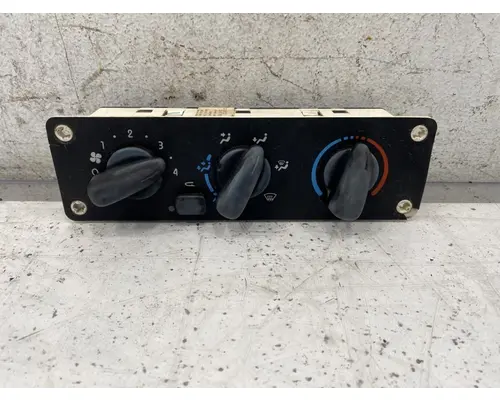 FREIGHTLINER Business Class M2 Heater or Air Conditioner Parts, Misc.
