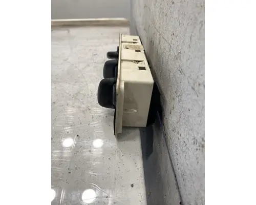 FREIGHTLINER Business Class M2 Heater or Air Conditioner Parts, Misc.