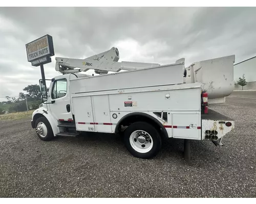 FREIGHTLINER Business Class M2 Heavy Trucks