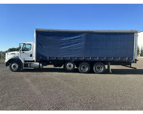 FREIGHTLINER Business Class M2 Heavy Trucks