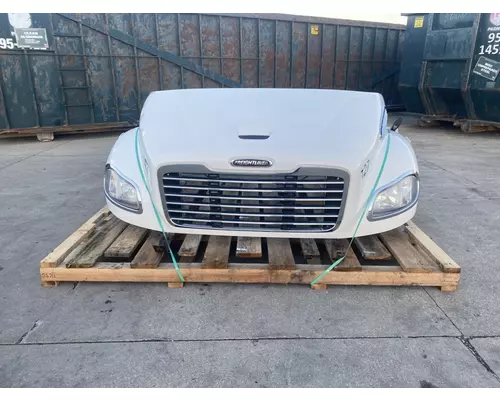FREIGHTLINER Business Class M2 Hood