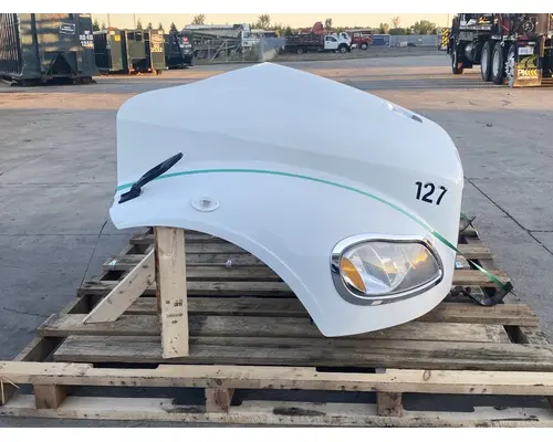 FREIGHTLINER Business Class M2 Hood