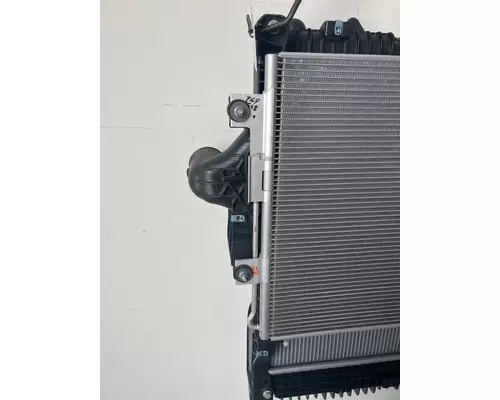 FREIGHTLINER Business Class M2 Radiator