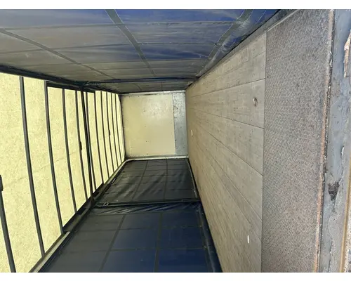 FREIGHTLINER Business Class M2 Rebuilders