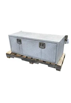 FREIGHTLINER Business Class M2 Tool Box