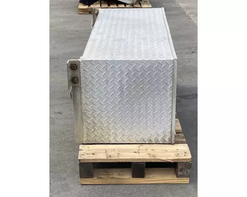 FREIGHTLINER Business Class M2 Tool Box