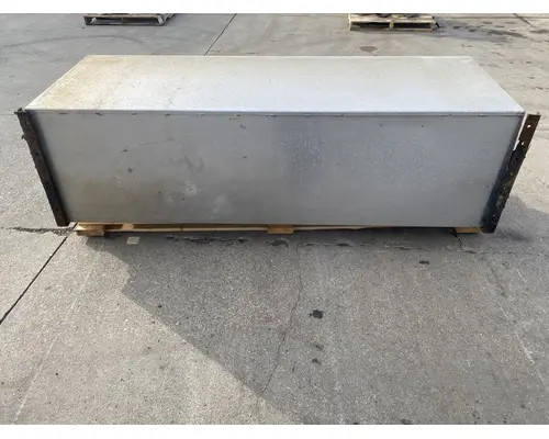 FREIGHTLINER Business Class M2 Tool Box