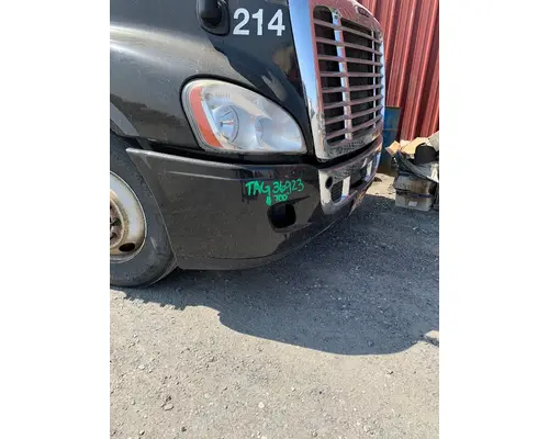 FREIGHTLINER CASCADIA - P3 BUMPER-COMPLETE