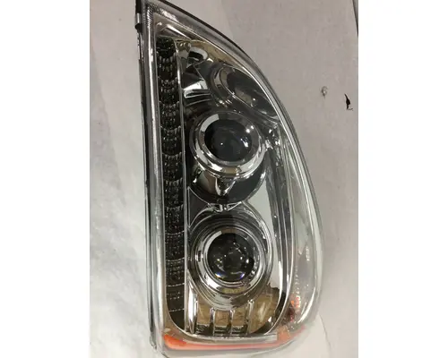 FREIGHTLINER CASCADIA - P3 HEADLAMP