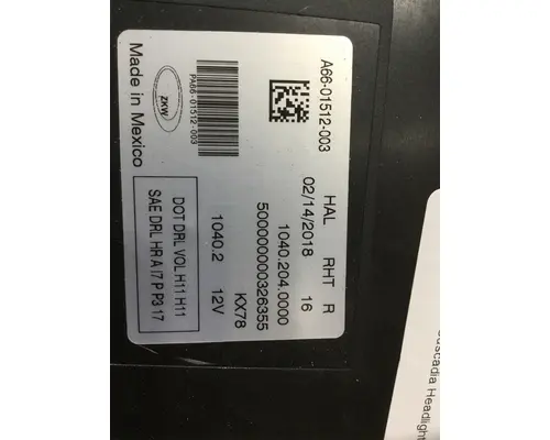 FREIGHTLINER CASCADIA - P4 HEADLAMP