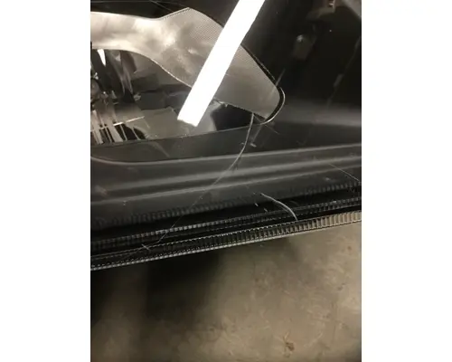 FREIGHTLINER CASCADIA - P4 HEADLAMP