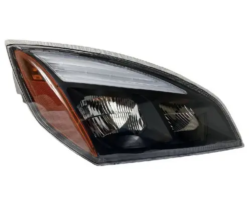 FREIGHTLINER CASCADIA - P4 HEADLAMP