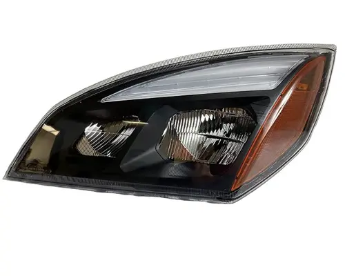 FREIGHTLINER CASCADIA - P4 HEADLAMP